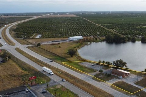 Propiedad comercial en alquiler en Lake Placid, Florida, 153.1 m2 № 1843761 - foto 13