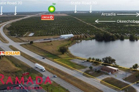 Propiedad comercial en alquiler en Lake Placid, Florida, 153.1 m2 № 1843761 - foto 3