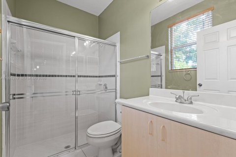 Купить виллу или дом в Хомстед, Флорида 4 спальни, 258.55м2, № 2062907 - фото 17