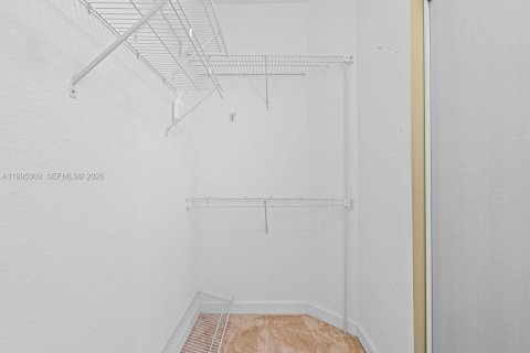 Купить виллу или дом в Хомстед, Флорида 4 спальни, 258.55м2, № 2062907 - фото 26