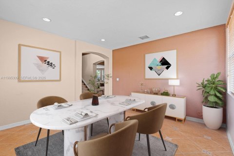 Купить виллу или дом в Хомстед, Флорида 4 спальни, 258.55м2, № 2062907 - фото 6