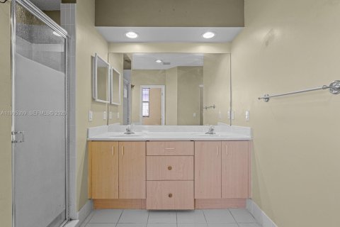 Купить виллу или дом в Хомстед, Флорида 4 спальни, 258.55м2, № 2062907 - фото 28