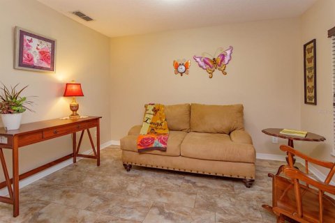 House in Eustis, Florida 3 bedrooms, 189.06 sq.m. № 1855547 - photo 4
