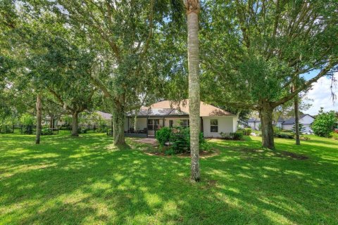 House in Eustis, Florida 3 bedrooms, 189.06 sq.m. № 1855547 - photo 25
