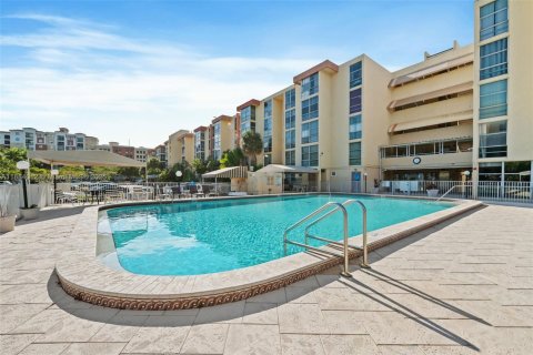 Copropriété à vendre à Sunny Isles Beach, Floride: 1 chambre, 50.72 m2 № 1930328 - photo 28