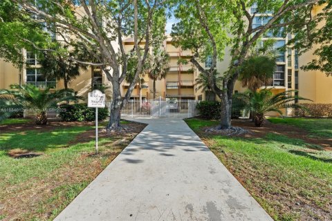 Copropriété à vendre à Sunny Isles Beach, Floride: 1 chambre, 50.72 m2 № 1930328 - photo 4