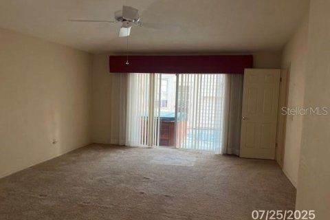 Villa ou maison à vendre à Ormond Beach, Floride: 2 chambres, 262.73 m2 № 1884090 - photo 25