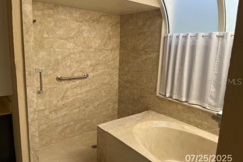 Villa ou maison à vendre à Ormond Beach, Floride: 2 chambres, 262.73 m2 № 1884090 - photo 26