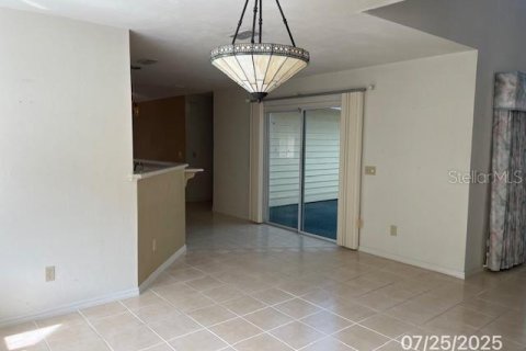 Villa ou maison à vendre à Ormond Beach, Floride: 2 chambres, 262.73 m2 № 1884090 - photo 18