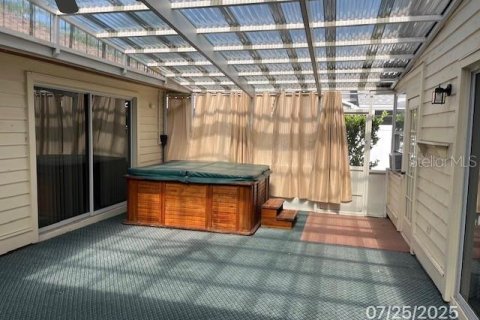 Villa ou maison à vendre à Ormond Beach, Floride: 2 chambres, 262.73 m2 № 1884090 - photo 5
