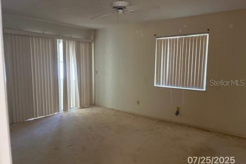 Villa ou maison à vendre à Ormond Beach, Floride: 2 chambres, 262.73 m2 № 1884090 - photo 7