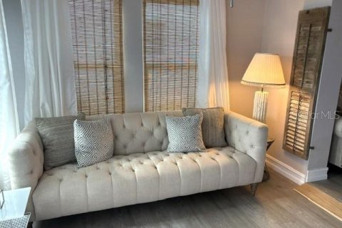 House in Sun City Center, Florida 1 bedroom, 77.48 sq.m. № 2379620 - photo 22