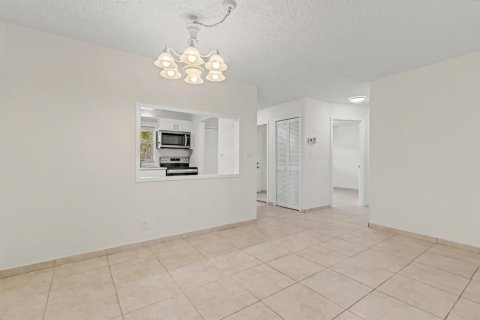 Adosado en venta en Deerfield Beach, Florida, 2 dormitorios, 110.37 m2 № 2083195 - foto 10