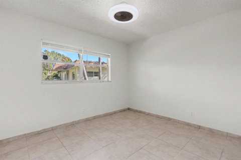Adosado en venta en Deerfield Beach, Florida, 2 dormitorios, 110.37 m2 № 2083195 - foto 15