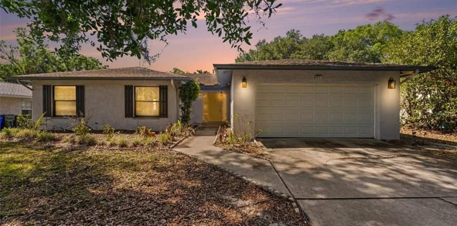 Casa en Lakeland, Florida 3 dormitorios, 178 m2 № 2151806
