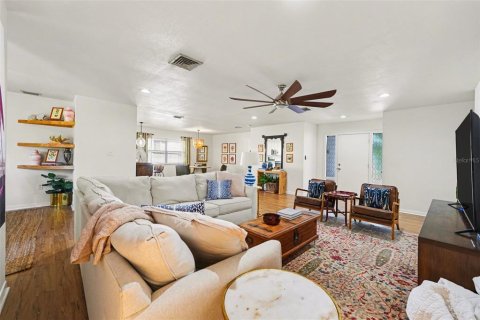 Casa en venta en Lakeland, Florida, 3 dormitorios, 178 m2 № 2151806 - foto 7
