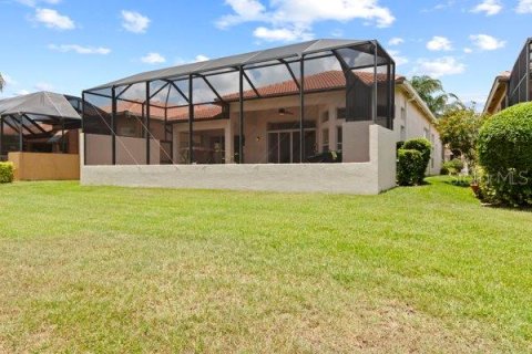 House in Wimauma, Florida 4 bedrooms, 260.03 sq.m. № 2133792 - photo 30