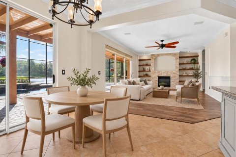 House in Oviedo, Florida 4 bedrooms, 361.02 sq.m. № 2393733 - photo 17