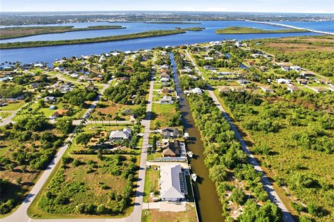 Terrain à vendre à Punta Gorda, Floride № 2234035 - photo 5