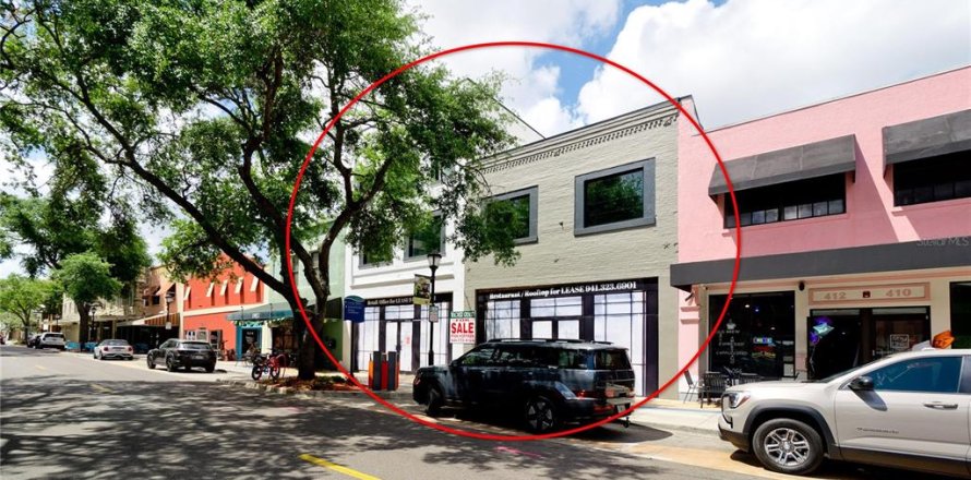 Immobilier commercial à Bradenton, Floride 903.47 m2 № 2308427