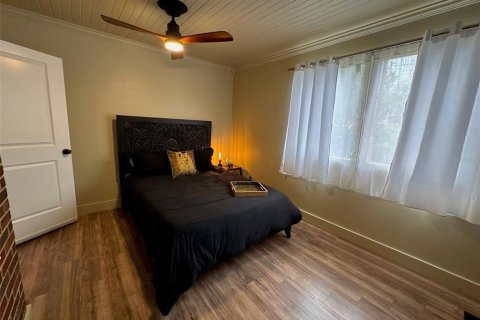 Casa en venta en Clearwater, Florida, 3 dormitorios, 173.91 m2 № 1913378 - foto 24