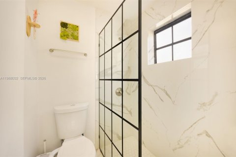 Купить виллу или дом в Майами, Флорида 4 спальни, 141.12м2, № 2050298 - фото 21