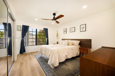 Купить виллу или дом в Майами, Флорида 4 спальни, 141.12м2, № 2050298 - фото 13