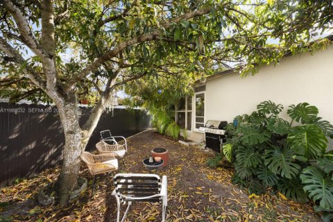 Купить виллу или дом в Майами, Флорида 4 спальни, 141.12м2, № 2050298 - фото 24
