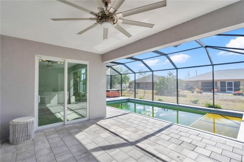 Casa en venta en Cape Coral, Florida, 3 dormitorios, 160.35 m2 № 2094188 - foto 29