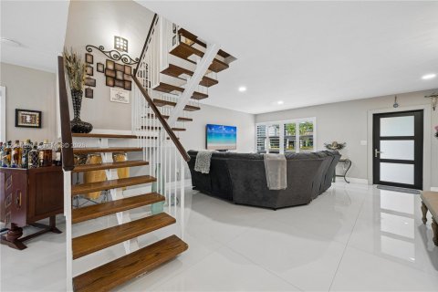 Copropriété à vendre à Miami, Floride: 3 chambres, 164.44 m2 № 2387787 - photo 9
