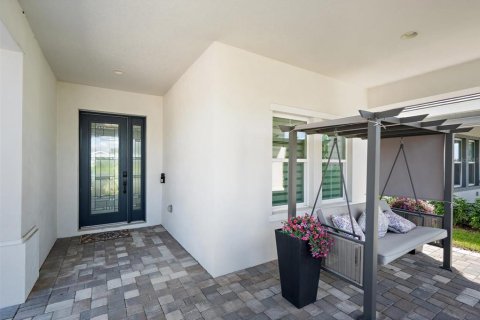 Villa ou maison à vendre à Lakewood Ranch, Floride: 4 chambres, 301.56 m2 № 2430921 - photo 4