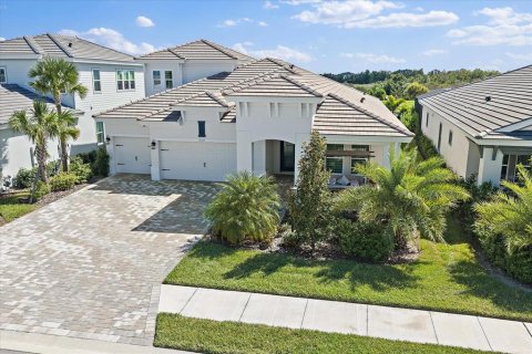 Villa ou maison à vendre à Lakewood Ranch, Floride: 4 chambres, 301.56 m2 № 2430921 - photo 3