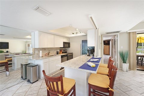 Condominio en alquiler en Bradenton, Florida, 2 dormitorios, 109.44 m2 № 1789727 - foto 4