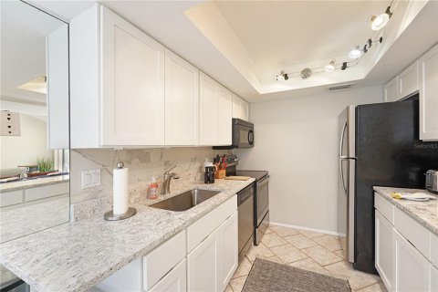Condominio en alquiler en Bradenton, Florida, 2 dormitorios, 109.44 m2 № 1789727 - foto 3