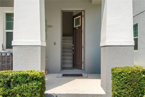 House in Oakland, Florida 3 bedrooms, 199.93 sq.m. № 2222019 - photo 4