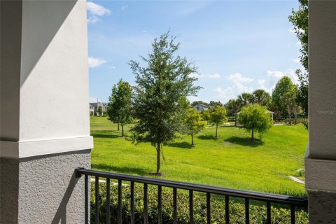House in Oakland, Florida 3 bedrooms, 199.93 sq.m. № 2222019 - photo 9