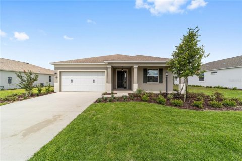 House in Ocala, Florida 2 bedrooms, 164.16 sq.m. № 2207207 - photo 2
