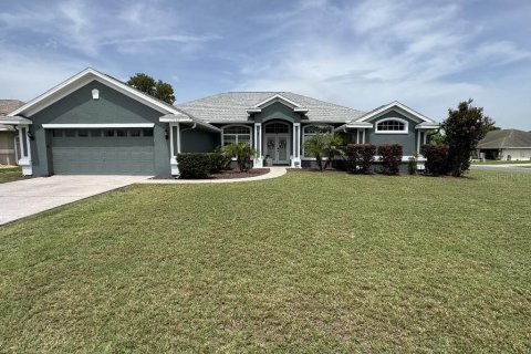 Casa en venta en Belleview, Florida, 4 dormitorios, 212.1 m2 № 1815525 - foto 1