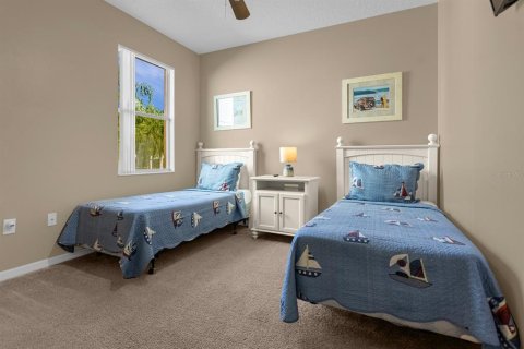 House in Haines City, Florida 4 bedrooms, 181.72 sq.m. № 2110542 - photo 9