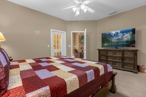 House in Haines City, Florida 4 bedrooms, 181.72 sq.m. № 2110542 - photo 14