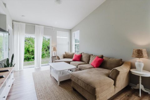 Townhouse in Riverview, Florida 3 bedrooms, 145.39 sq.m. № 1819348 - photo 13