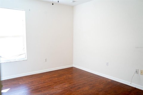 House in Kissimmee, Florida 4 bedrooms, 195.37 sq.m. № 2141974 - photo 9