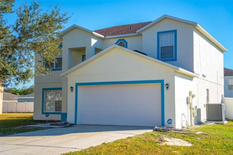 House in Kissimmee, Florida 4 bedrooms, 195.37 sq.m. № 2141974