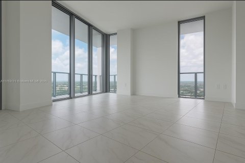 Condo in Sunrise, Florida, 3 bedrooms  № 1863660 - photo 2