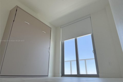 Condo in Sunrise, Florida, 3 bedrooms  № 1863660 - photo 8