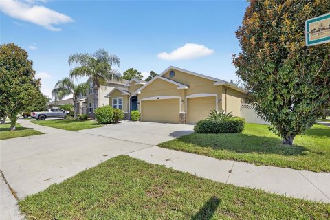 Villa ou maison à vendre à Riverview, Floride: 4 chambres, 219.99 m2 № 1908619 - photo 5