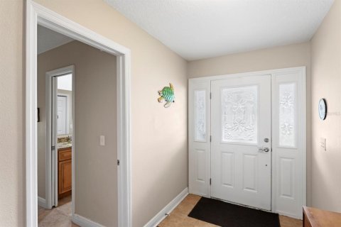 House in Temple Terrace, Florida 4 bedrooms, 199.37 sq.m. № 2284416 - photo 27