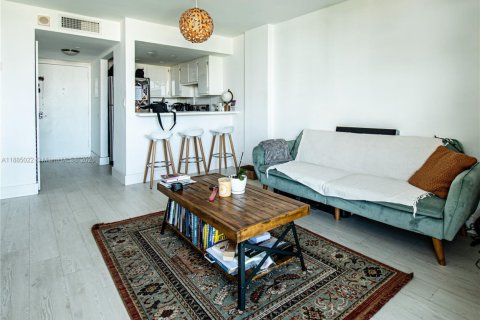 Купить кондоминиум в Майами-Бич, Флорида 1 спальня, 53.51м2, № 1930513 - фото 2