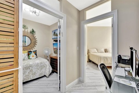 Copropriété à louer à Aventura, Floride: 1 chambre, 109.62 m2 № 1937726 - photo 16