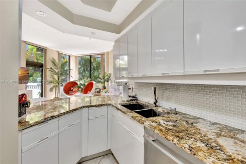 Copropriété à louer à Aventura, Floride: 1 chambre, 109.62 m2 № 1937726 - photo 12